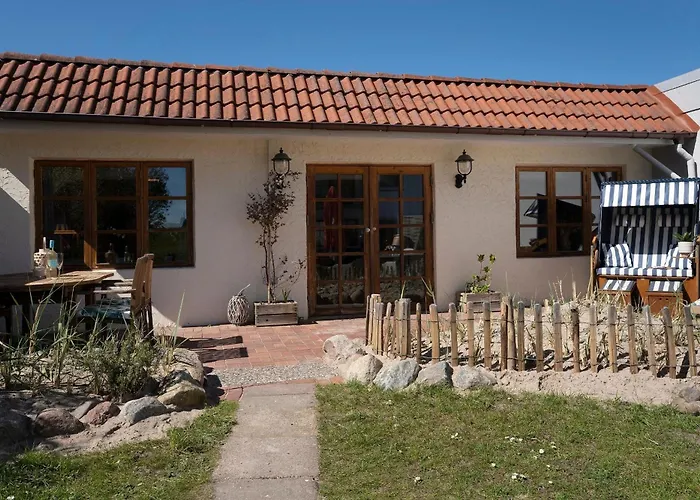 Duenenbungalow Casa de Férias *